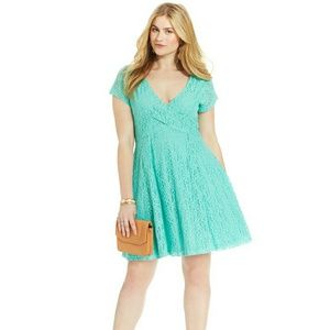 Jessica Simpson Plus Turquoise Color Dress